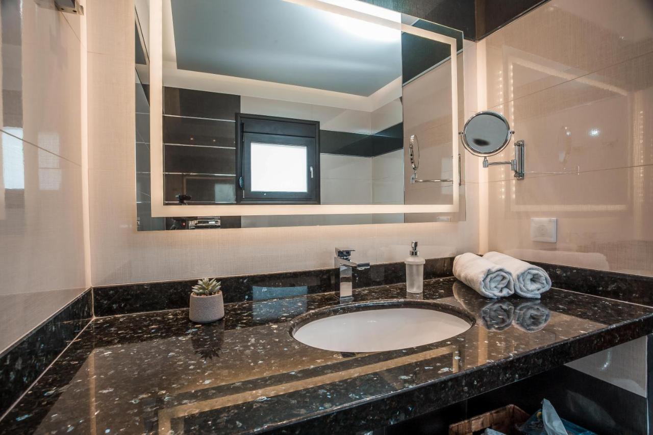 Le Ialyse Luxury Villa